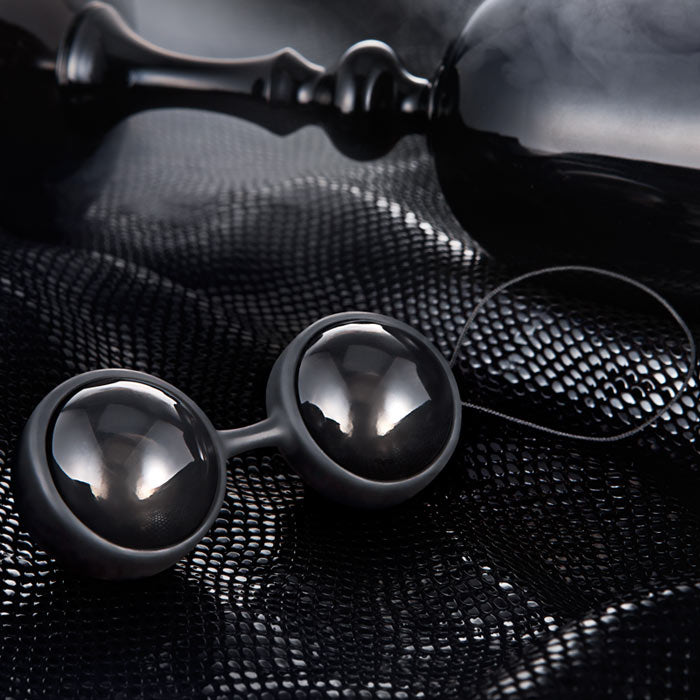 Lelo Luna Beads Noir – Weighted Kegel Balls for Pelvic Strength